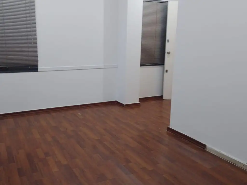 Foto de Alquiler Oficinas y Consultorios - Ofice Park Pilar 6 ambientes super, imagen 4