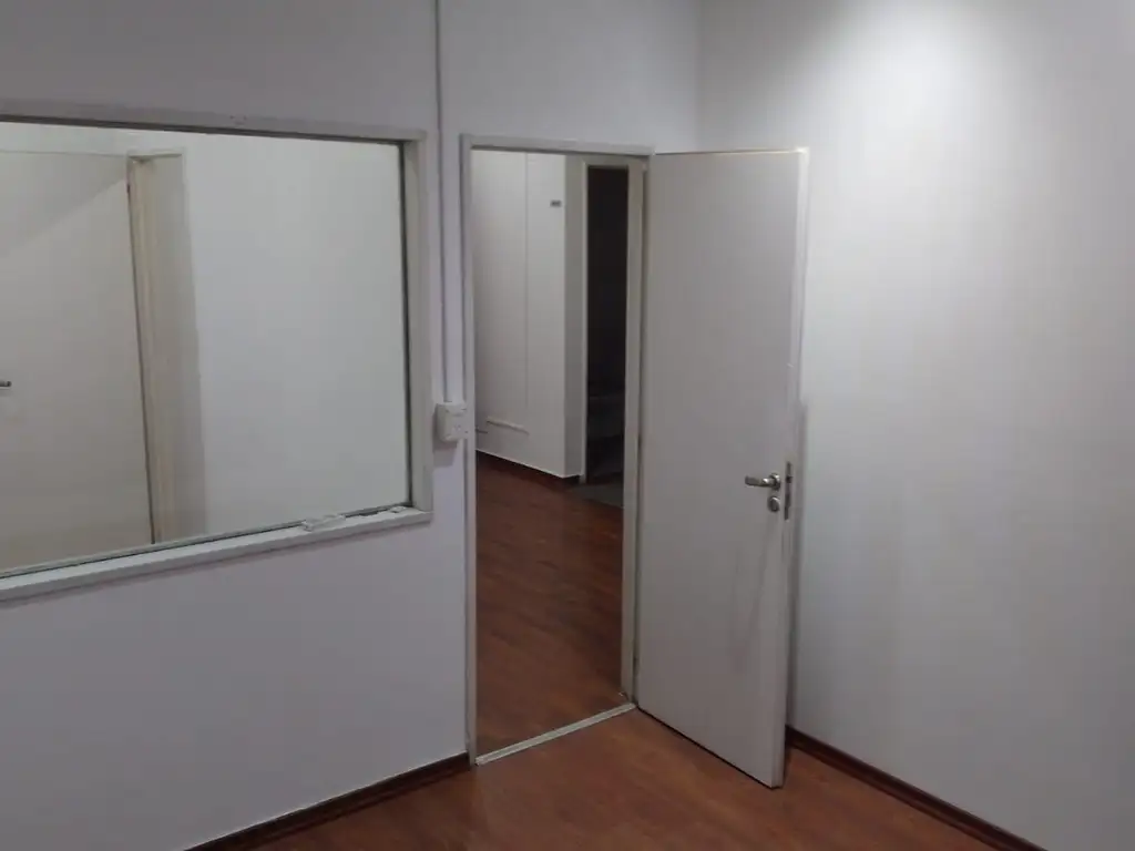 Foto de Alquiler Oficinas y Consultorios - Ofice Park Pilar 6 ambientes super, imagen 5