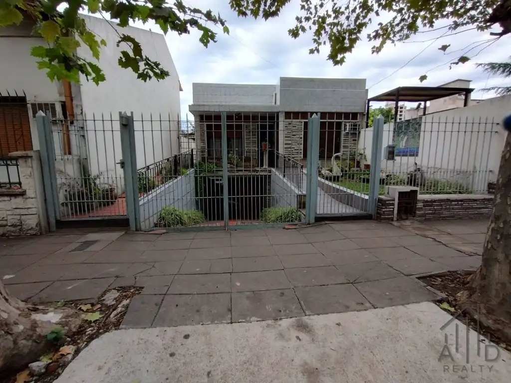 Foto de Casa en alquiler Florencio Varela Inmejorable zona, imagen 1