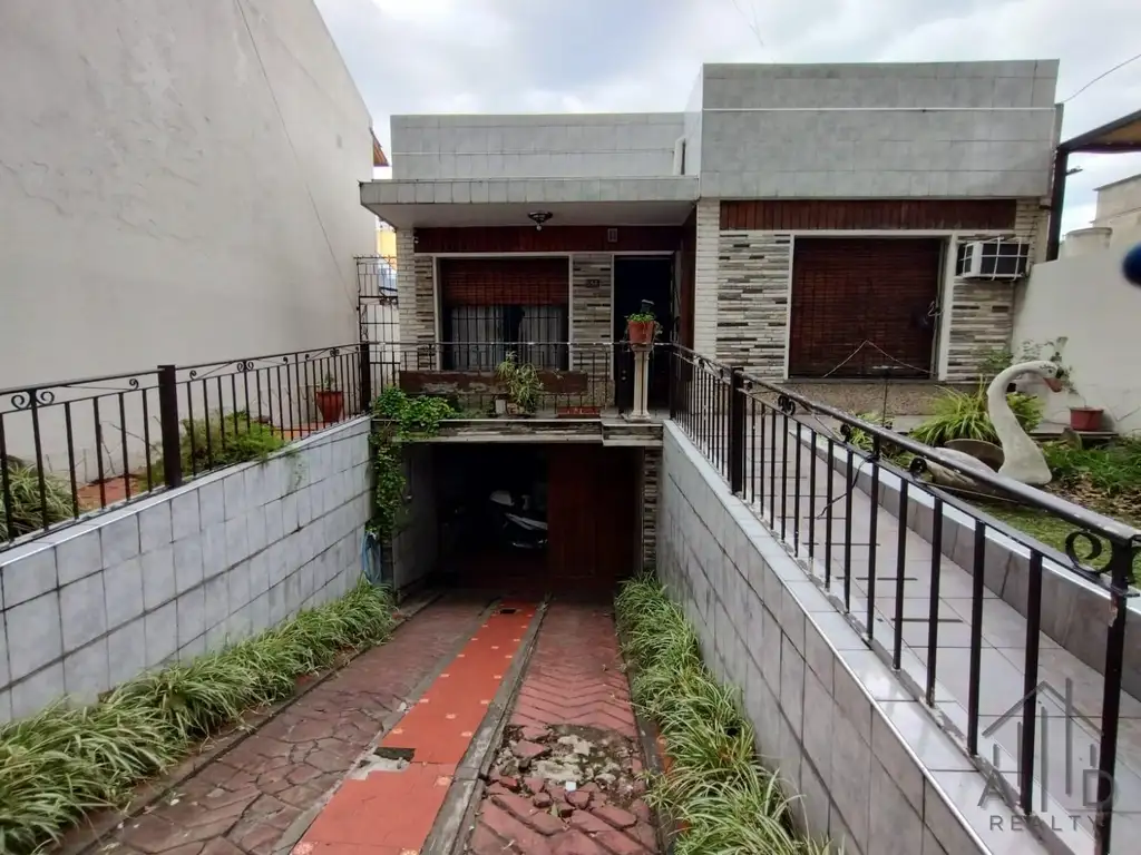 Foto de Casa en alquiler Florencio Varela Inmejorable zona, imagen 4