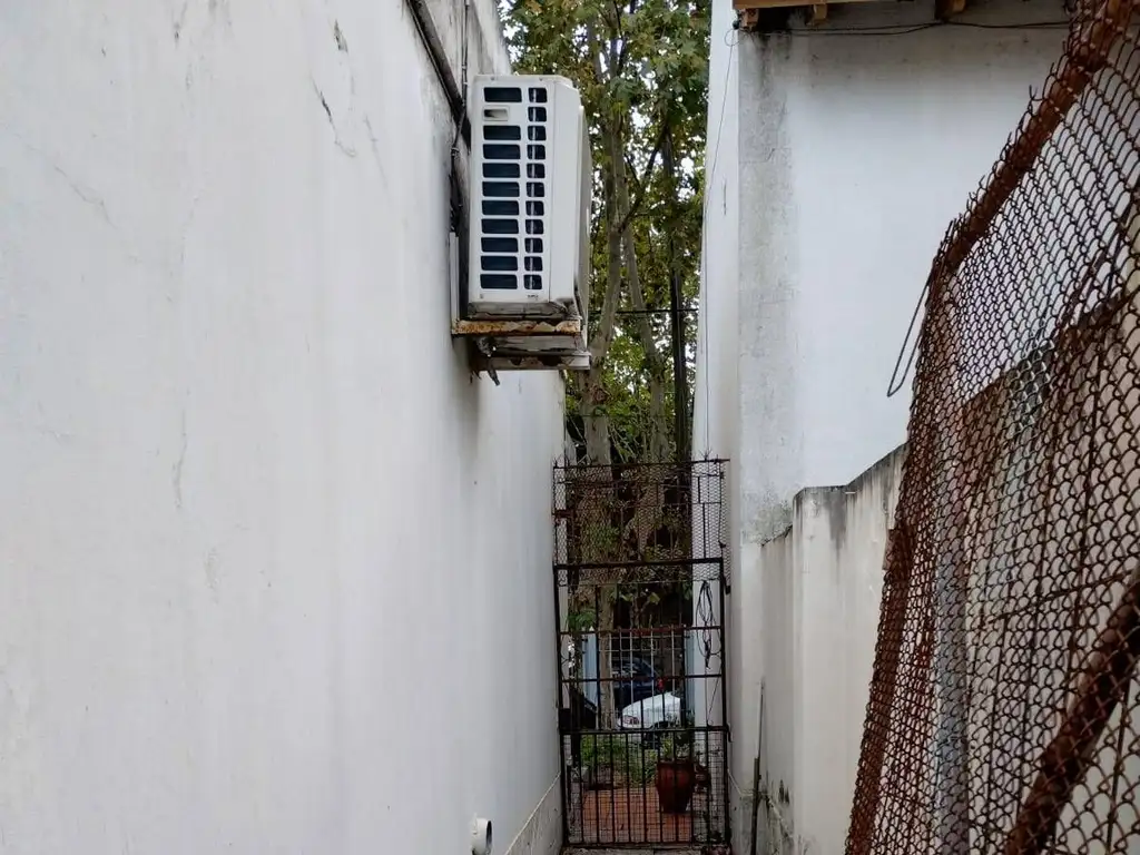 Foto de Casa en alquiler Florencio Varela Inmejorable zona, imagen 5