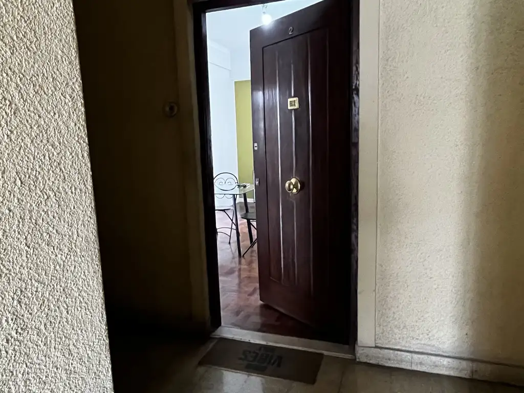 Foto de Departamento en alquiler en Flores. Sobre Avenida, imagen 5