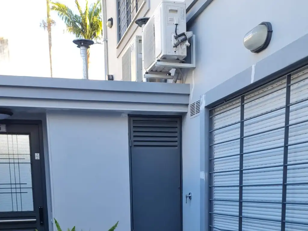 Foto de Departamento en alquiler en El Palomar DOS AMBIENTES PLANTA ALTA PARA, imagen 1