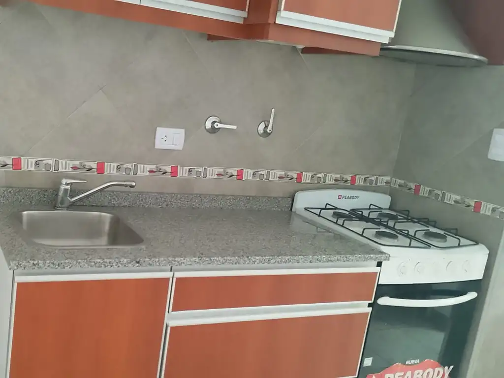 Foto de Departamento en alquiler en El Palomar DOS AMBIENTES PLANTA ALTA PARA, imagen 3