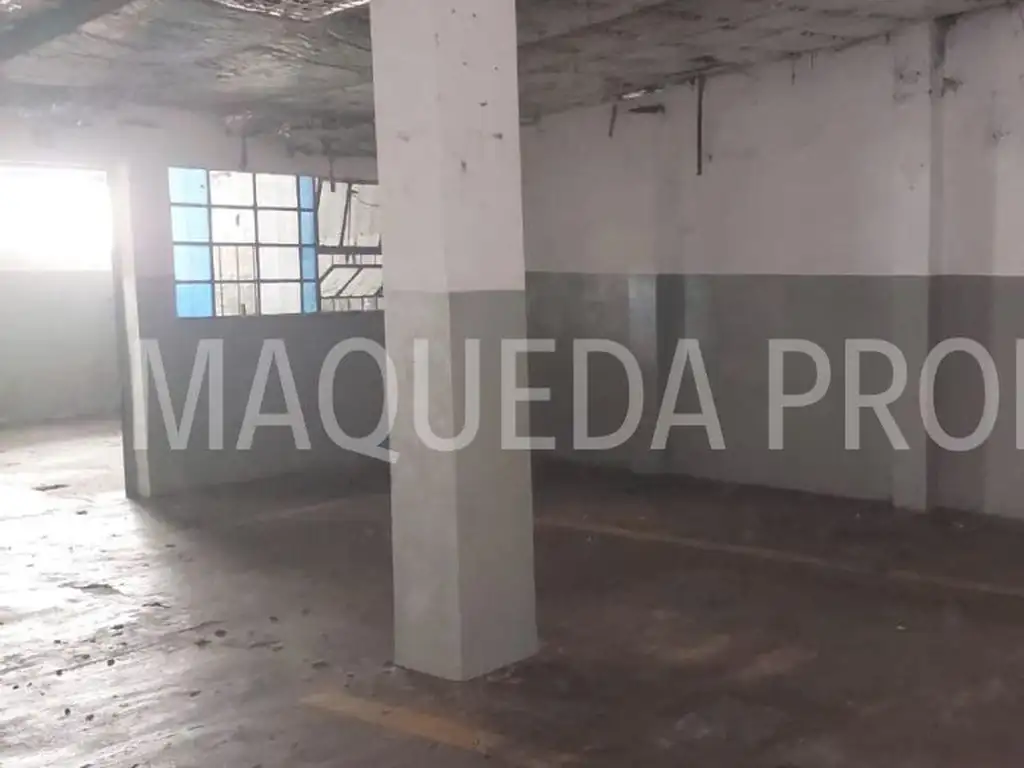 Foto de Galpón 160 m2 con vivienda en alquiler en Mataderos, imagen 4