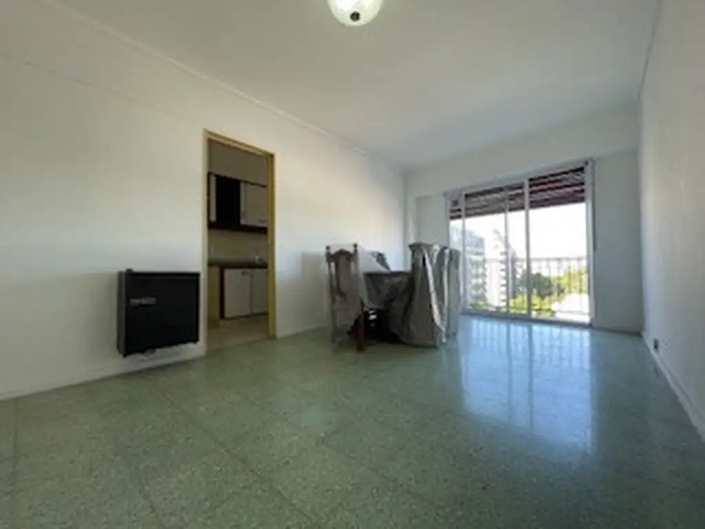 Foto de EXCEL 2 AMB C/BALCON VISTA ABIERTA IMPECABLE ESTADO AP. CREDITO P, imagen 4
