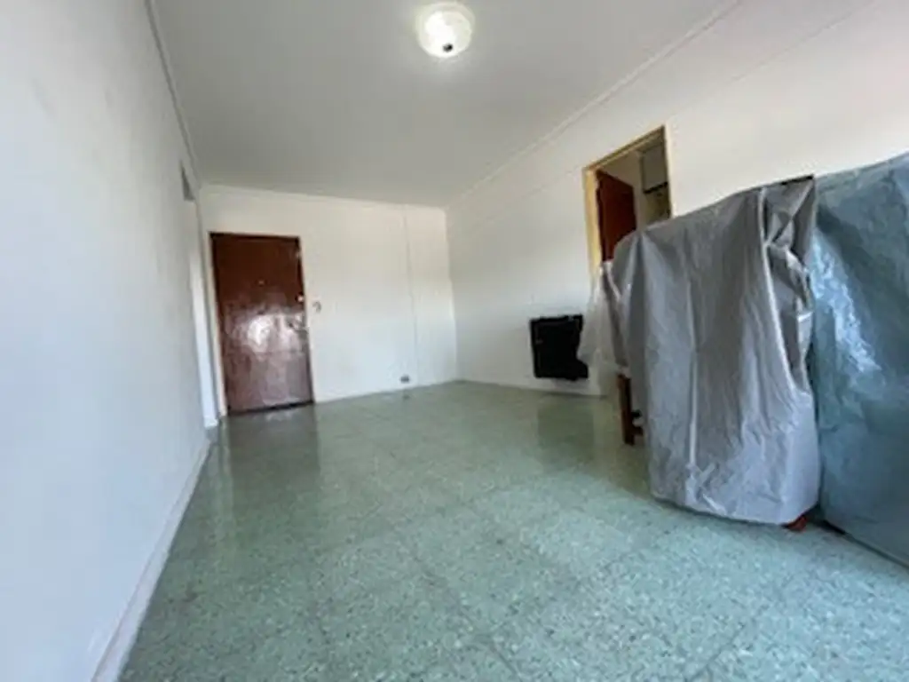 Foto de EXCEL 2 AMB C/BALCON VISTA ABIERTA IMPECABLE ESTADO AP. CREDITO P, imagen 3