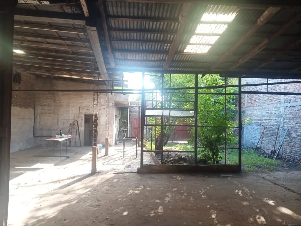 Foto de Excelente propiedad comercial Rosales 900. El palomar, imagen 3