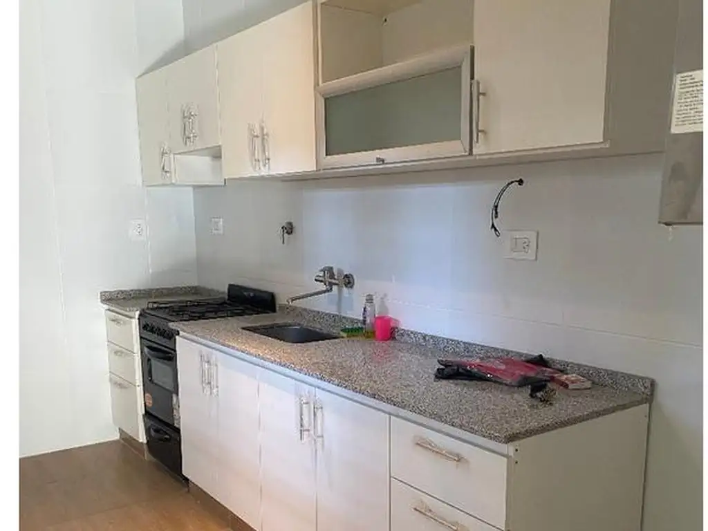 Foto de CASA A NUEVO CON GALPON PARA TRABAJAR, imagen 3