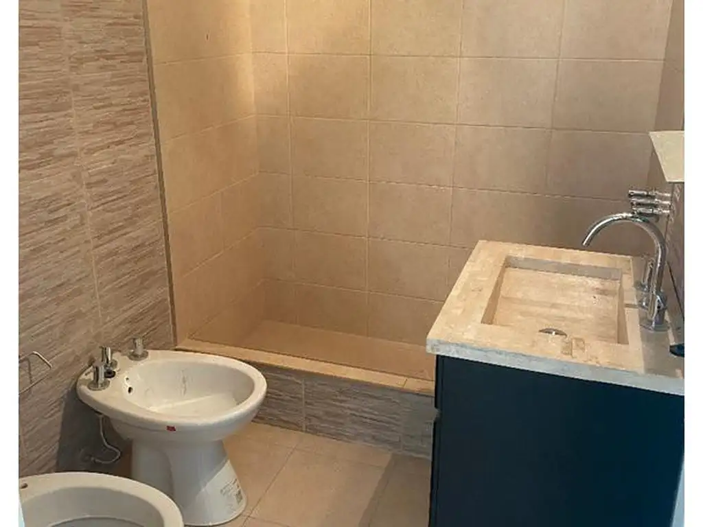 Foto de CASA A NUEVO CON GALPON PARA TRABAJAR, imagen 5