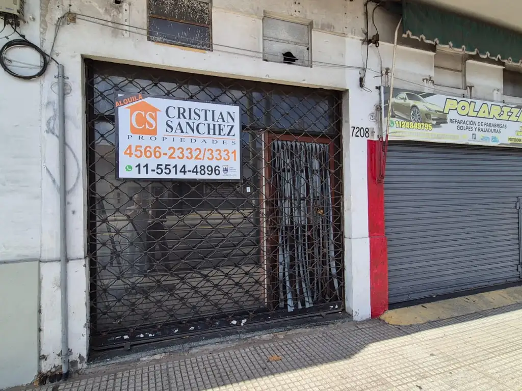 Foto de LOCAL A MTS DE LA ESQUINA ! SIN EXPENSAS - OPORTUNIDAD..., imagen 1