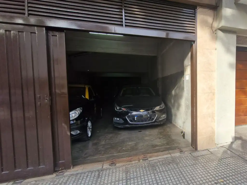 Foto de VENTA Cochera en Planta Baja - Excelente ubicación en Villa Crespo, imagen 1