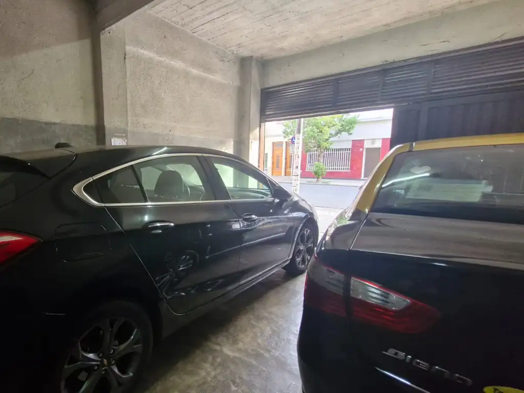 Foto de VENTA Cochera en Planta Baja - Excelente ubicación en Villa Crespo, imagen 2