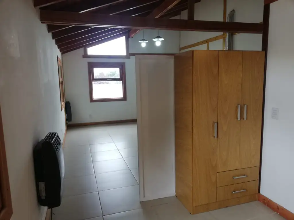 Foto de Moderno depto de dos ambientes, en planta alta al contrafrente., imagen 5