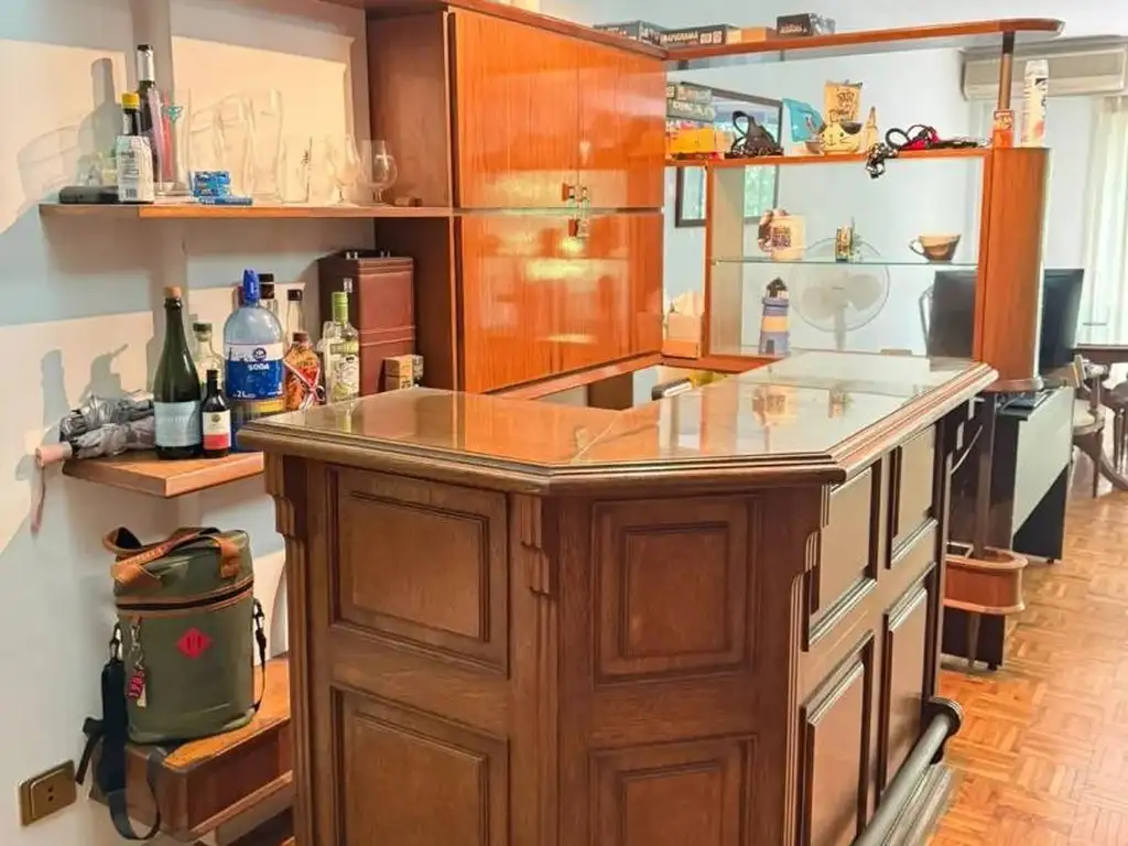 Foto de VENTA DE CUATRO AMB EN PALERMO CON BALCON GRANDE LUMINOSO!, imagen 2