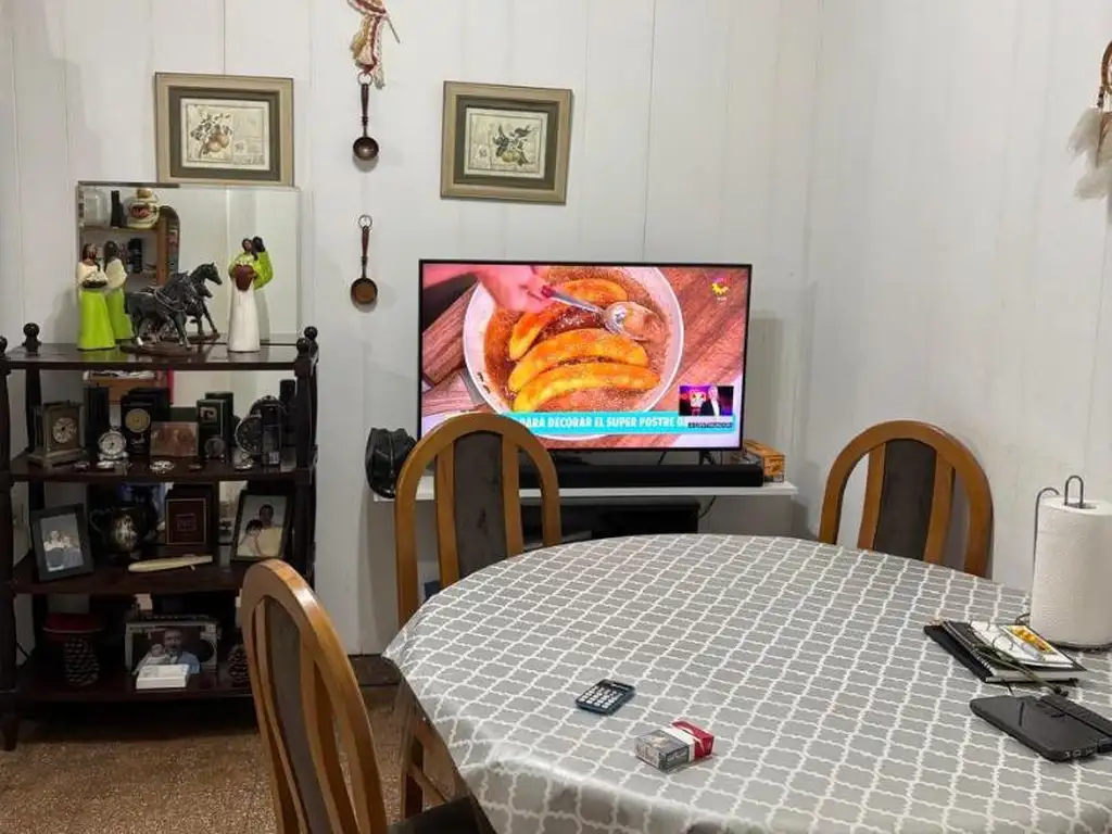 Foto de PH 4 ambientes en Venta - Liniers, imagen 1