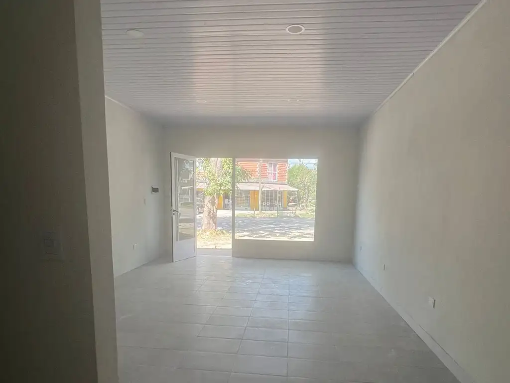 Foto de LOCALES A ESTRENAR, Y SOBRE AVENIDA, EN ALQUILER, GENERAL LAS HERAS, imagen 5