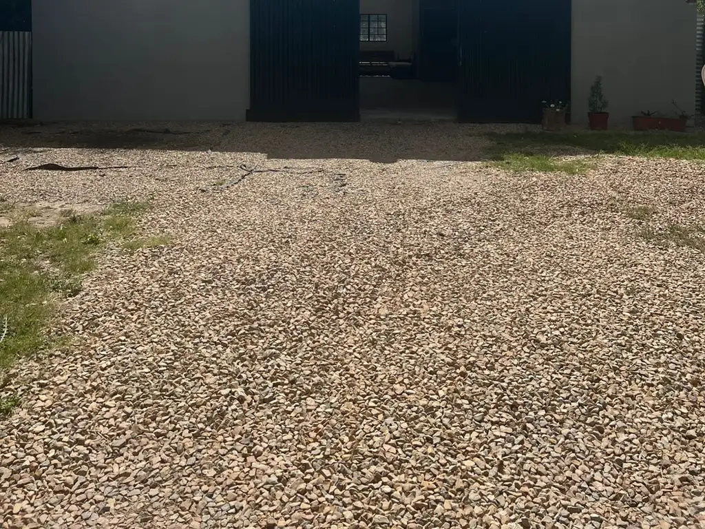 Foto de LOCAL APTO DEPÓSITO, TALLER, EN ALQUILER, GENERAL LAS HERAS, imagen 2