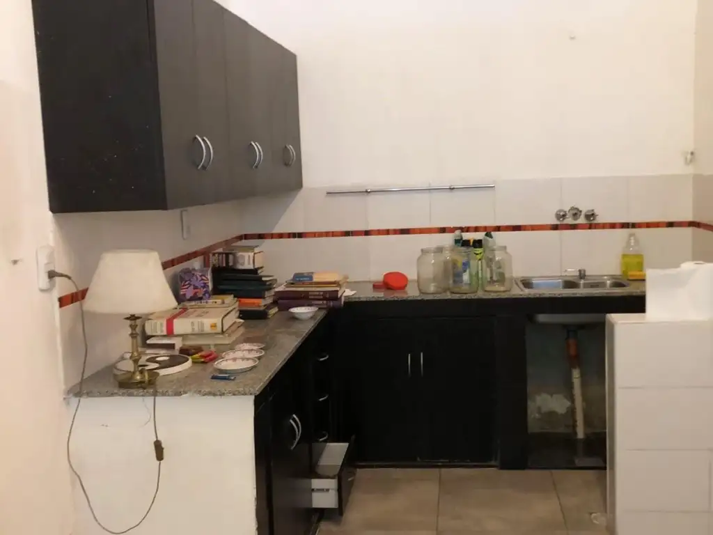 Foto de CASA EN PROPIEDAD HORIZONTAL. 5 AMBIENTES. 3 BAÑOS. LOCAL, imagen 5