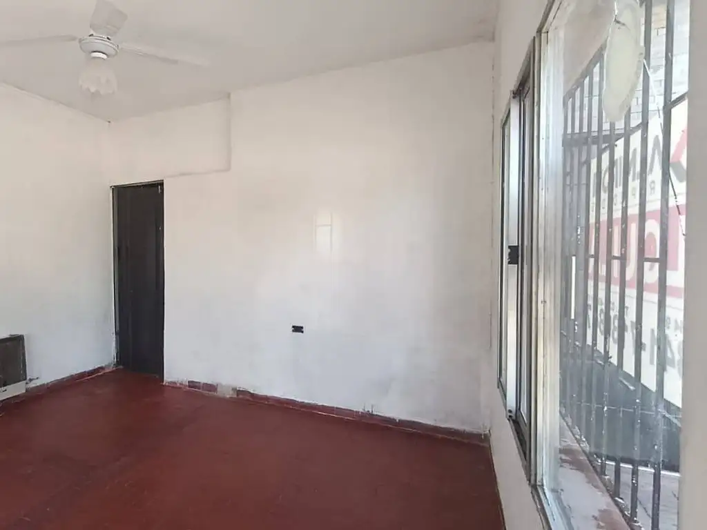 Foto de Alquiler | Local | Sobre importante rotonda | Capitán Bermúdez | Bo, imagen 5