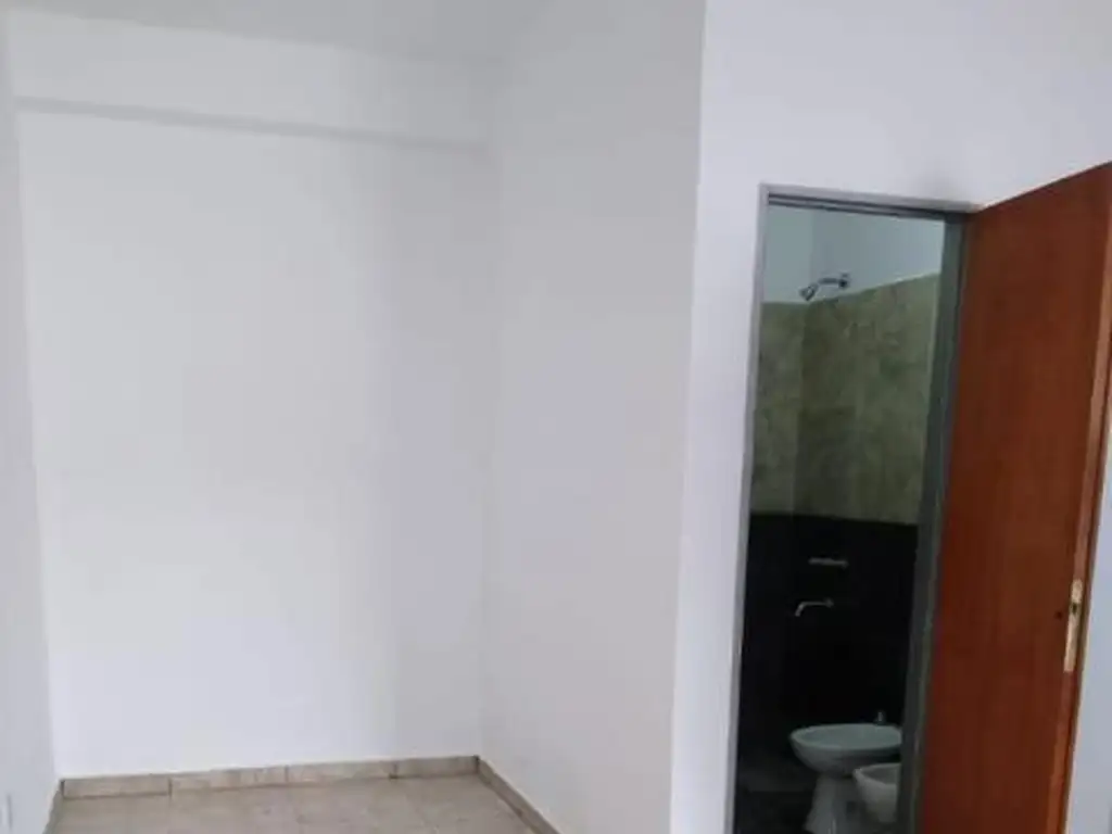 Foto de DEPARTAMENTO 2 amb - COCHERA OPCIONAL. A 3 C VERGARA, imagen 4