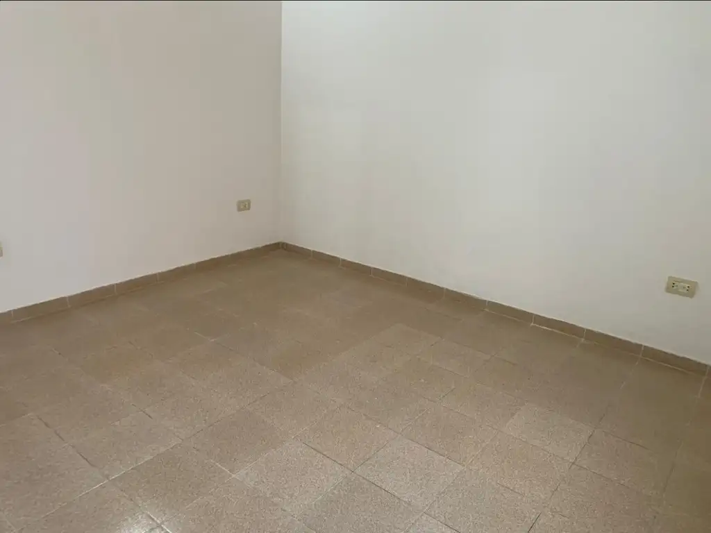 Foto de DEPARTAMENTO 2 AMBIENTES - VILLA CENTENARIO, RESISTENCIA, imagen 2