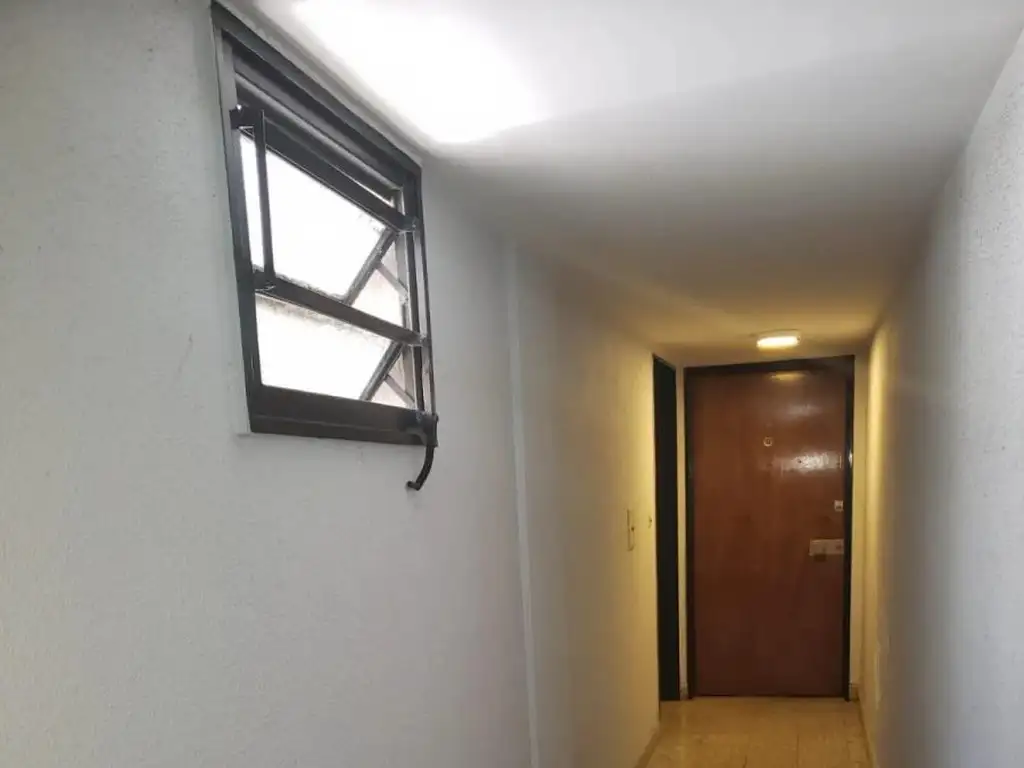 Foto de Luminoso Departamento en Venta en Recoleta, imagen 2