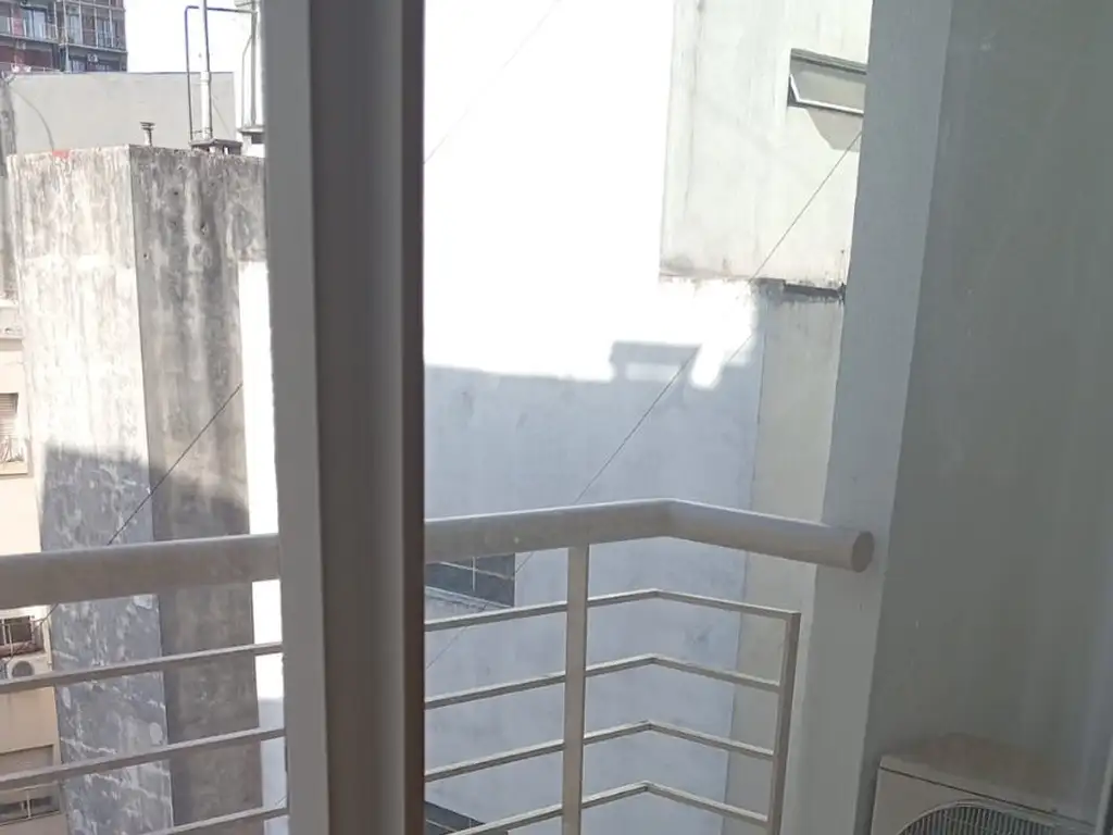 Foto de Balvanera -Venta monoambiente Bmé Mitre 2280, imagen 2