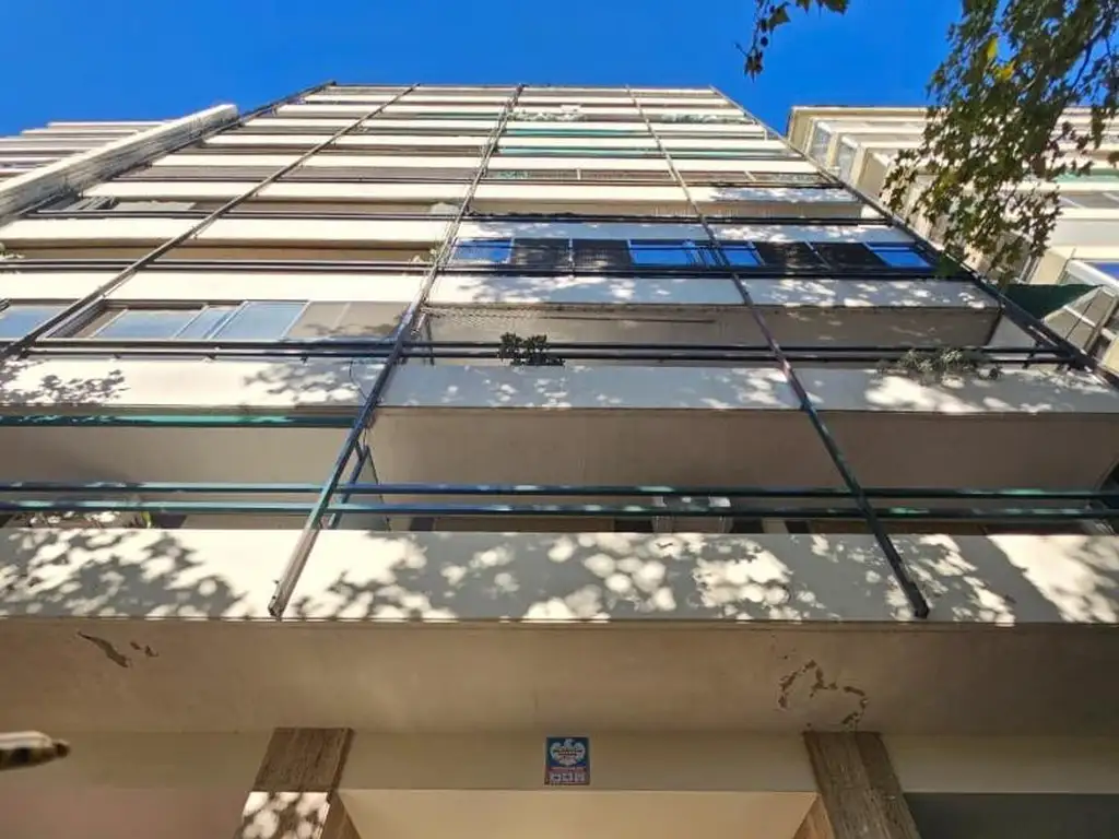 Foto de DEPARTAMENTO SOBRE OROÑO - CONTRAFRENTE, expesas bajas, imagen 1