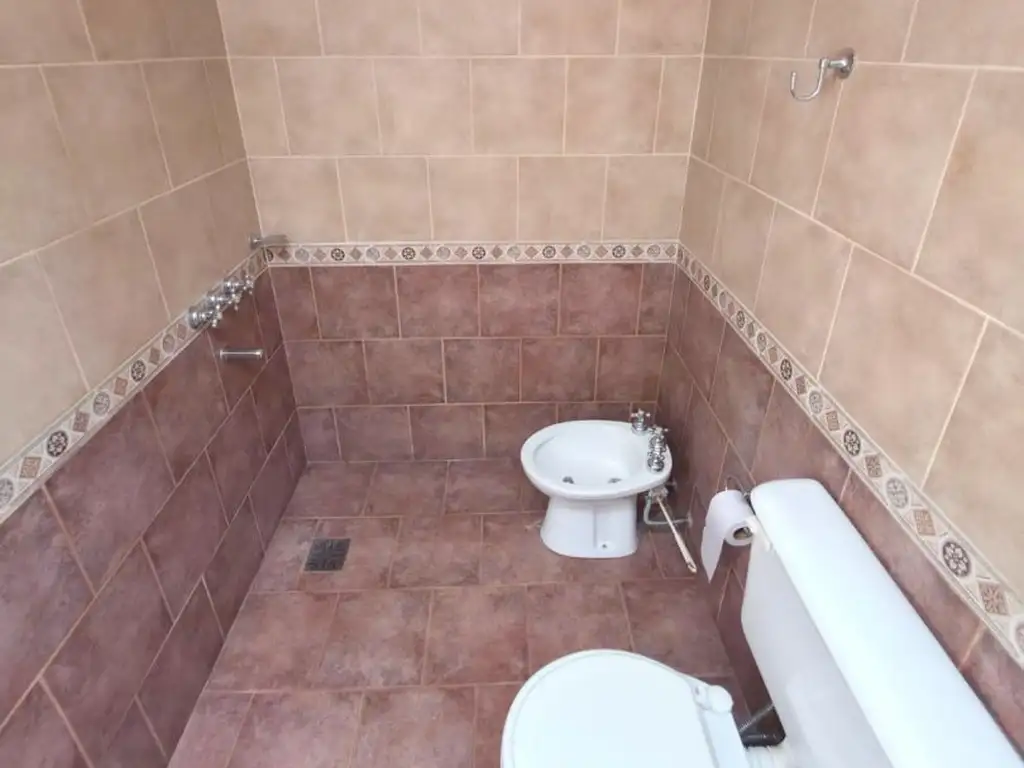 Foto de ALQUILER DE DEPARTAMENTO 2 AMBIENTES CON COCHERA EN VILLA BALLESTER, imagen 5