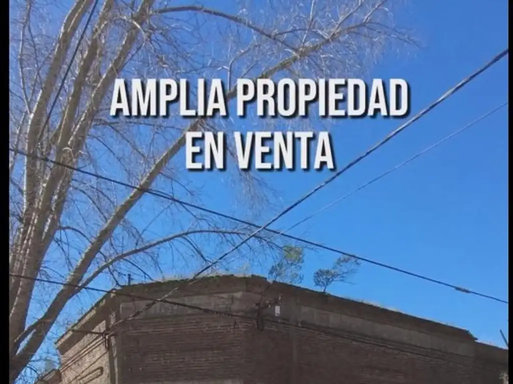 Foto de CASA amplio lote Balcarce, imagen 1