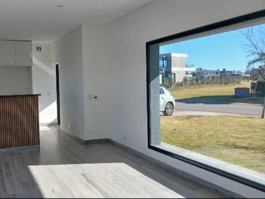 Foto de SE ALQUILA CASA ESTRENAR PILAR, imagen 5