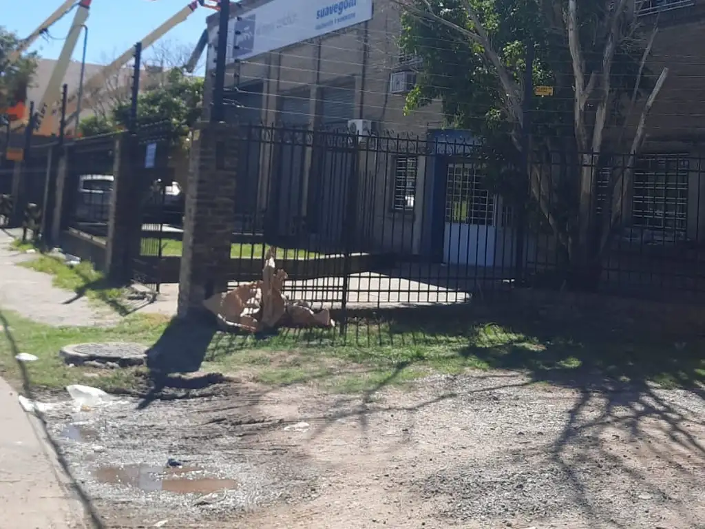 Foto de DEPÓSITO ASTORI. EXCELENTE UBICACIÓN 1.100 m2, imagen 1