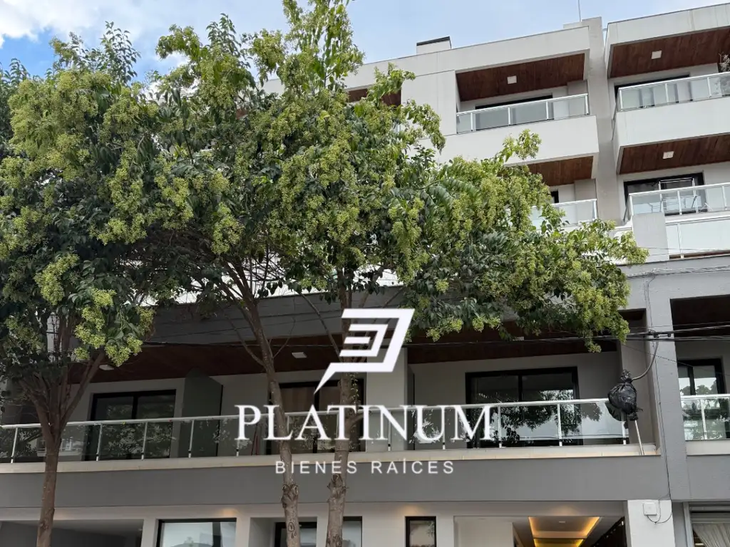 Foto de Local Comercial en Alquiler en Zona Exclusiva – Alto Tránsito, imagen 4