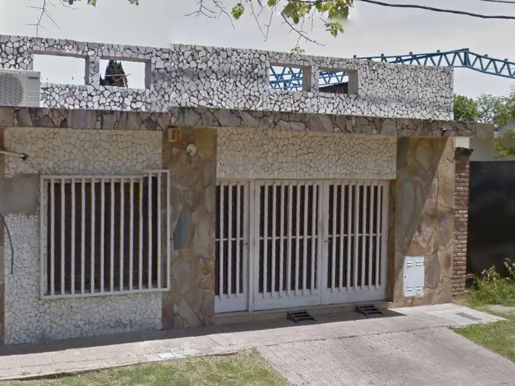 Foto de Casa 2 dormitorios con cochera y pequeño patio., imagen 4