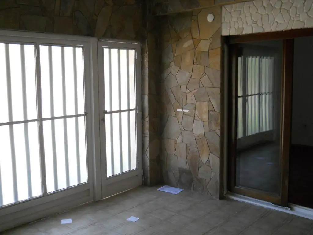 Foto de Casa 2 dormitorios con cochera y pequeño patio., imagen 1