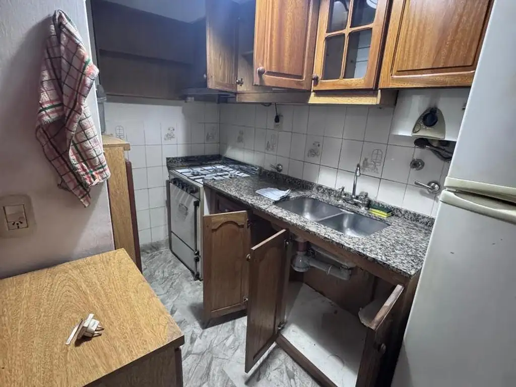 Foto de Departamento ideal uso profesional, 2 dormitorios. Bº Martin, imagen 2