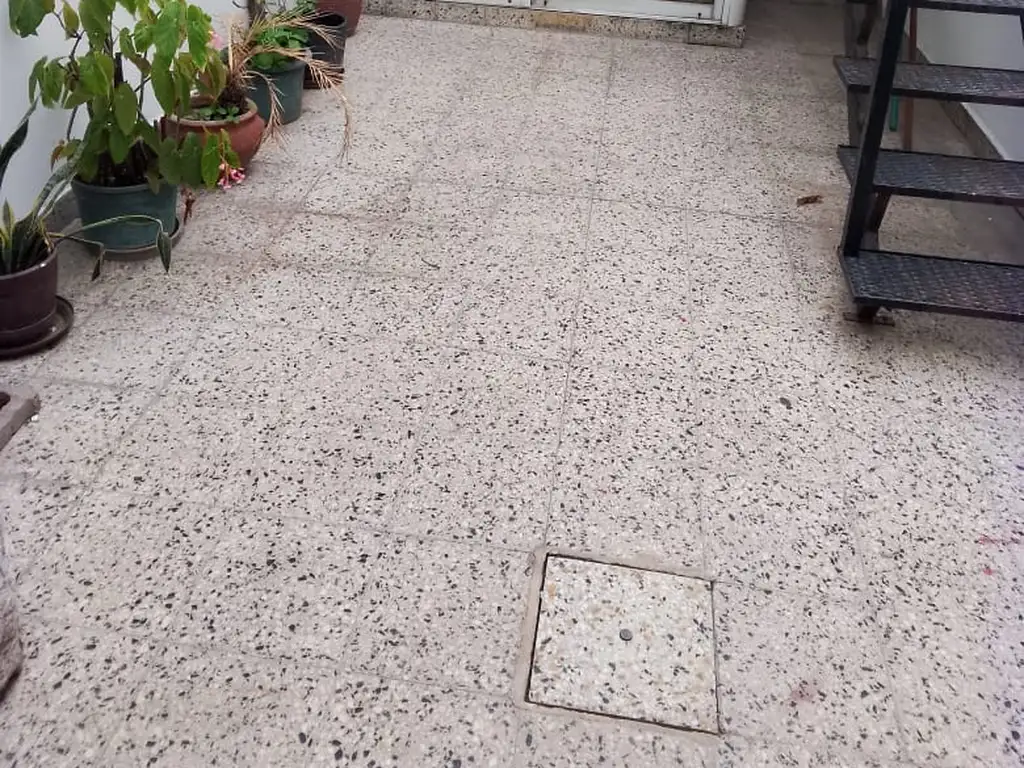 Foto de Venta de casa con 3 departamentos, imagen 3