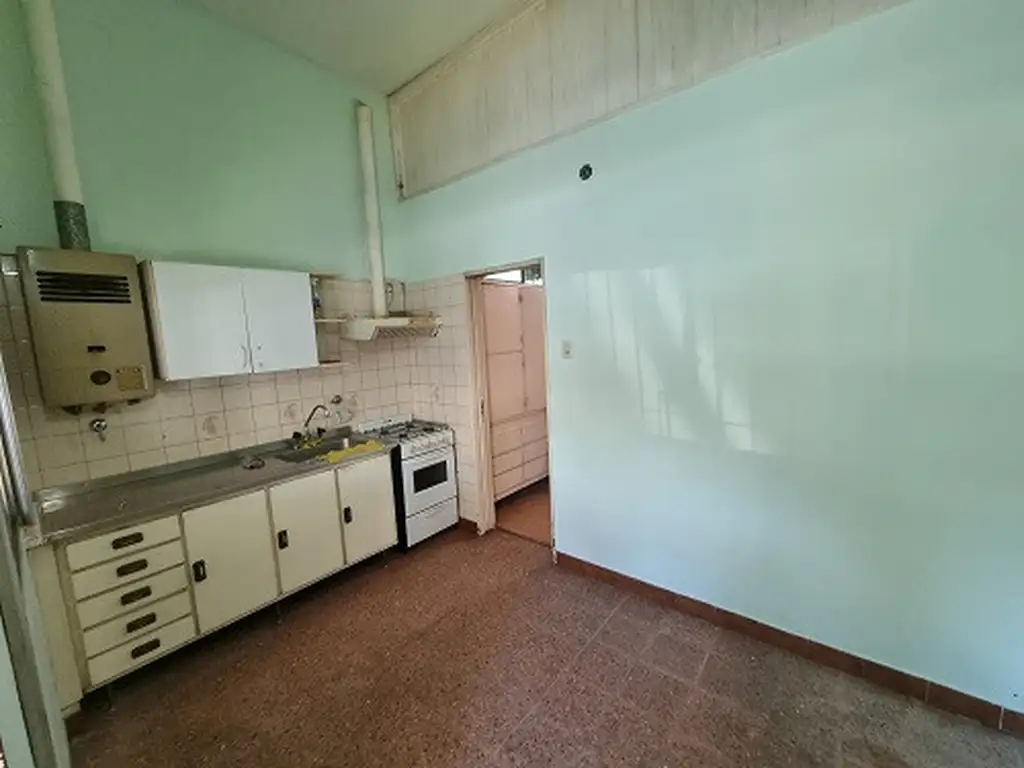 Foto de Casa P.H. al frente a mts. de Av. Mitre con cocina, dormitorio y baño, imagen 3
