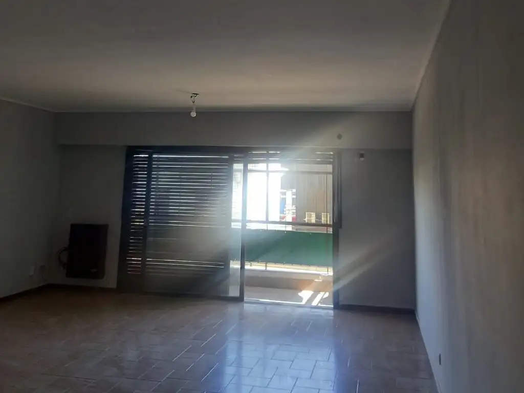 Foto de ALQUILER DE PH - FLORESTA $1.300.000, imagen 1