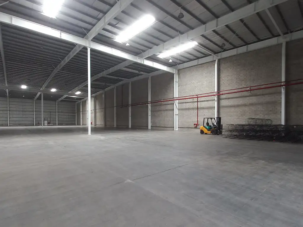 Foto de Deposito Nave industrial en alquiler , estratégicamente ubicada sobre, imagen 2