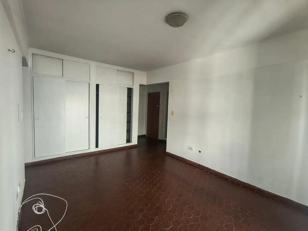 Foto de Hermoso departamento zona La Perla., imagen 3