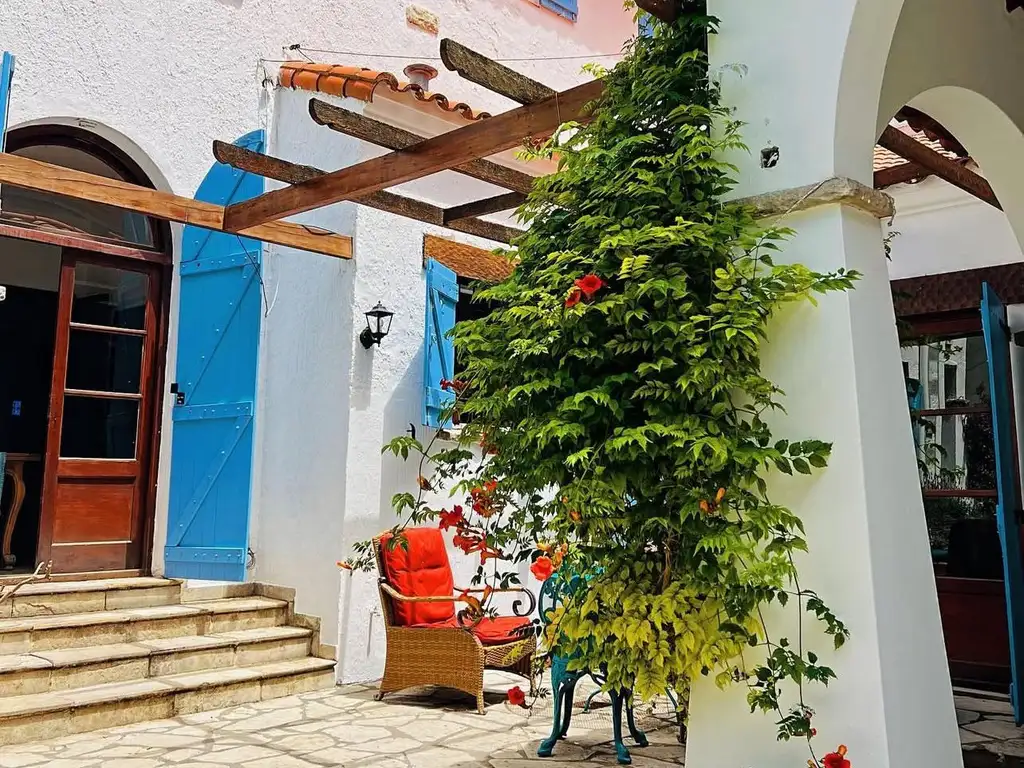 Foto de Excelente Chalet en Miramar, imagen 2