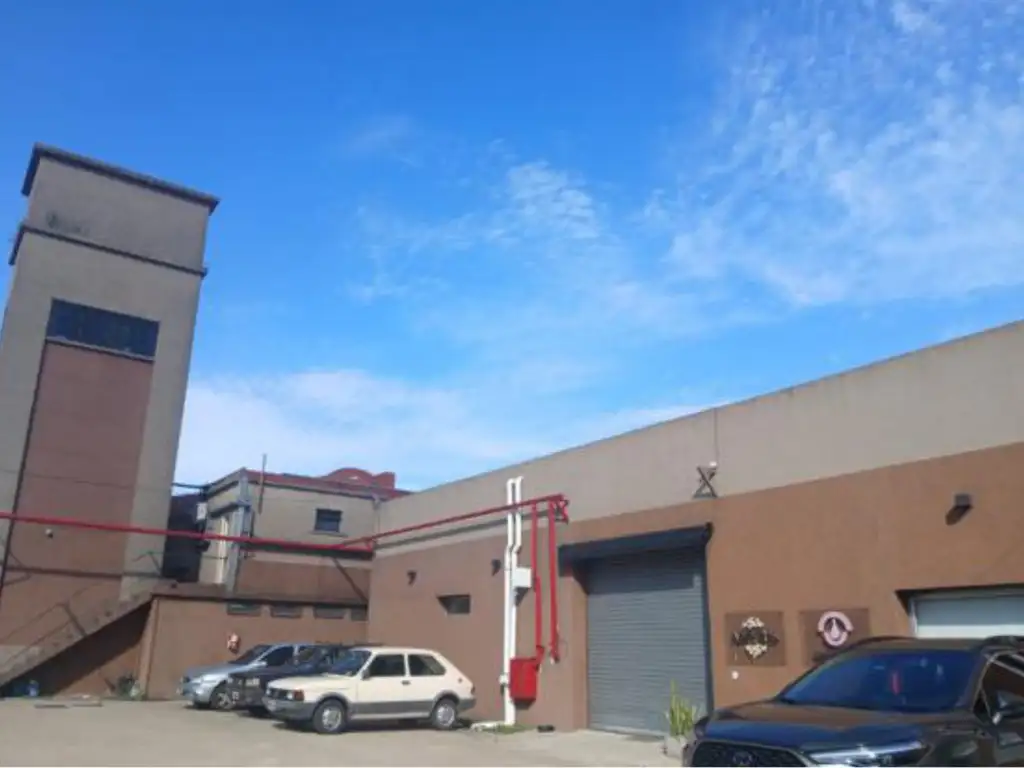Foto de OPORTUNIDAD LOGÍSTICA E INDUSTRIAL | NAVE 1.900 m² | PARQUE DARWIN, imagen 2