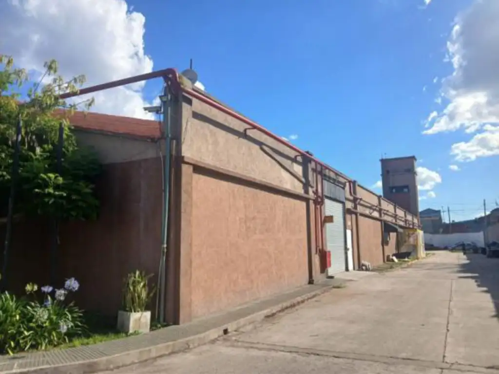 Foto de OPORTUNIDAD LOGÍSTICA E INDUSTRIAL | NAVE 1.900 m² | PARQUE DARWIN, imagen 3