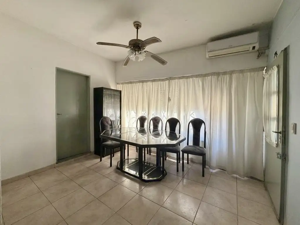 Foto de Venta Casa en lote propio 8.66 x 17 con vivienda para 2 familias, imagen 1