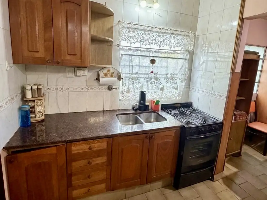 Foto de Venta Casa en lote propio 8.66 x 17 con vivienda para 2 familias, imagen 4