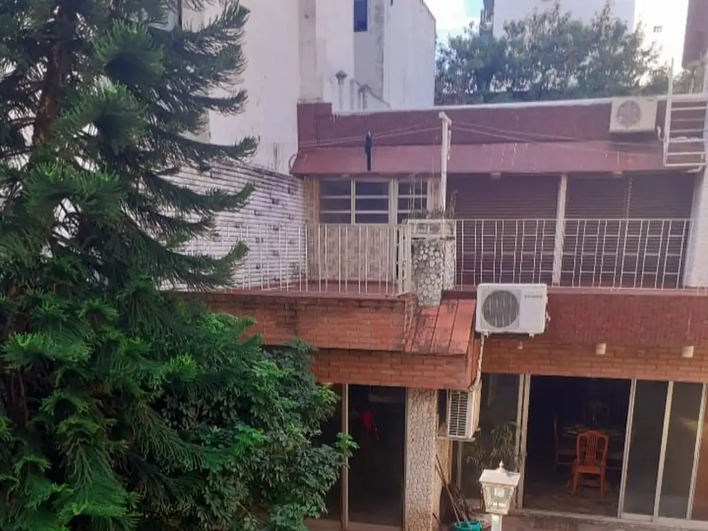 Foto de Importante casa para destino familiar o comercial, imagen 1