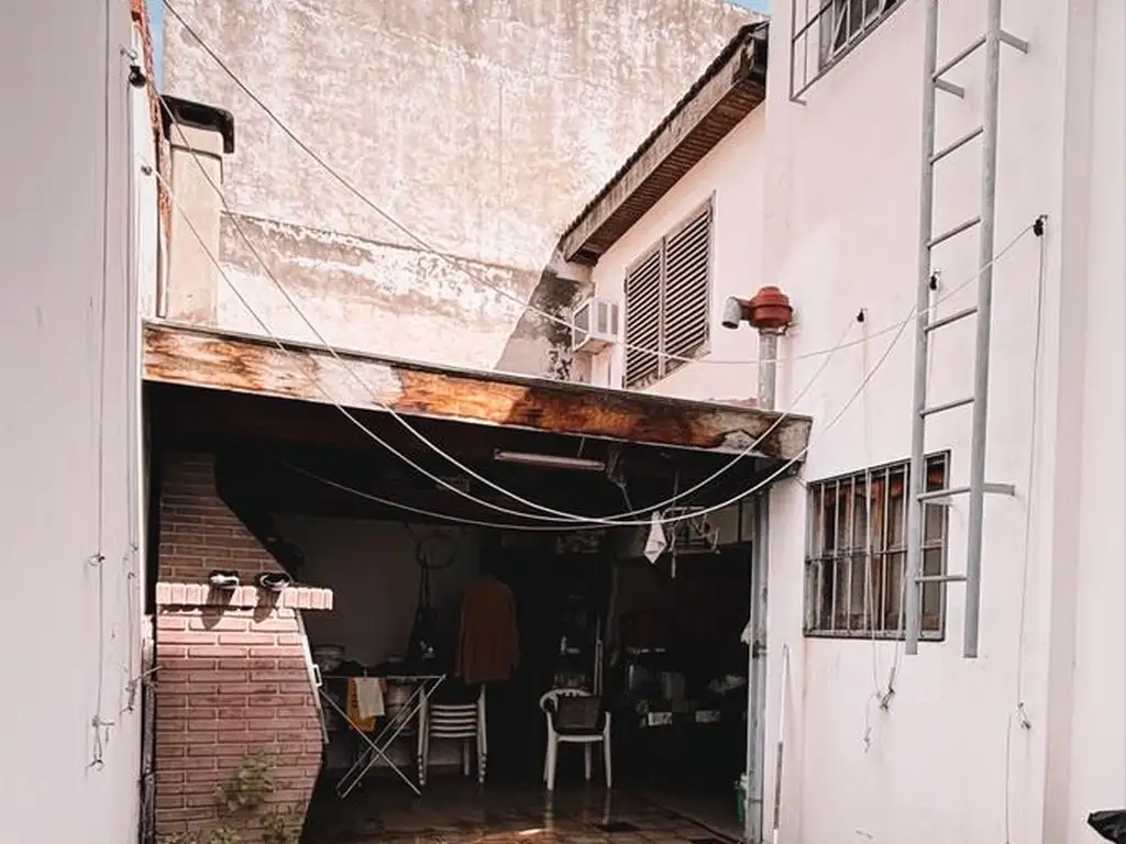 Foto de CASA A LA VENTA EN LINIERS, imagen 4