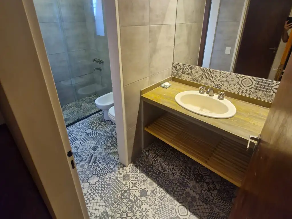Foto de EXCELENTE PLANTA ALTA 3 DORMITORIOS 2 BAÑOS BALCON S/EXPENSAS, imagen 5